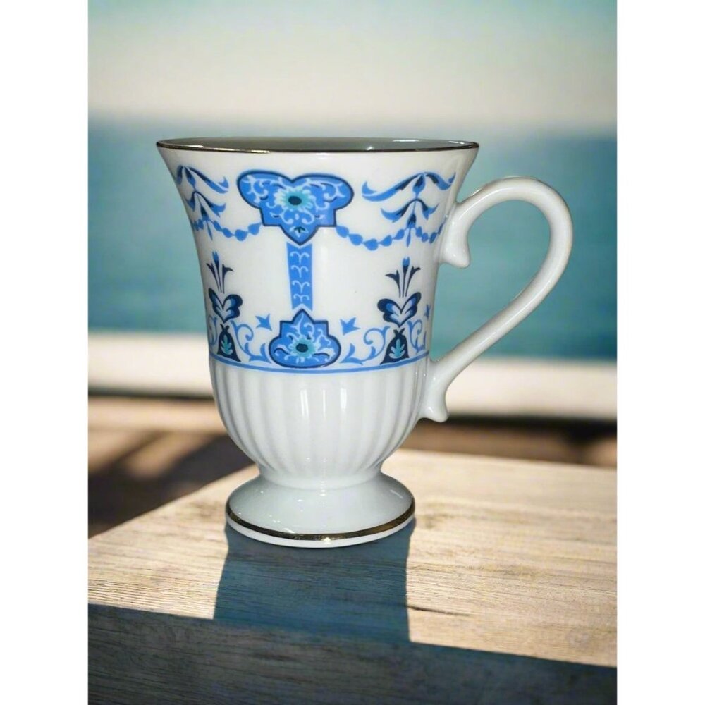 1984 Avon Tradition Cup and Saucer Collection Medici Porcelain Florence
